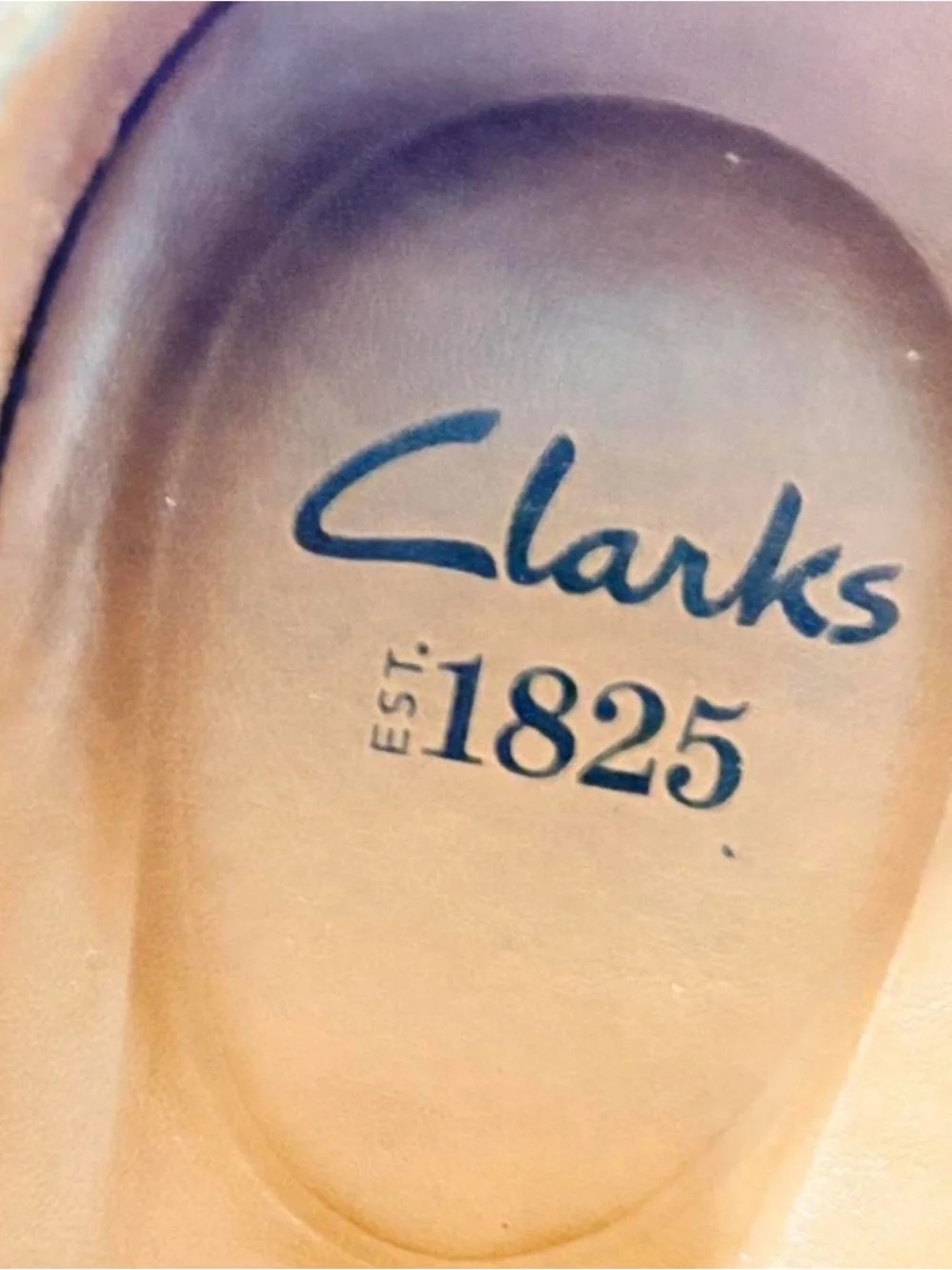 Clarks Men’s Tan Leather Chukka Boots